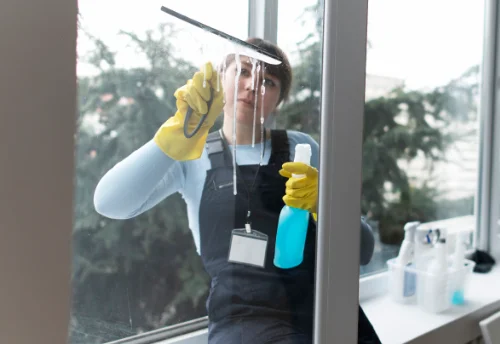 Nettoyage de vitres intérieures et extérieures à Bermont